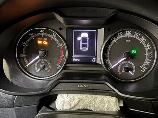 2018 Skoda Octavia III (A7) Рестайлинг, белый, 1700070 рублей, вид 4