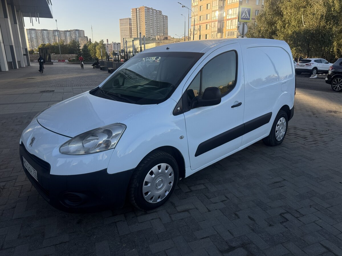 Открыть фотографии: Peugeot Partner II Рестайлинг