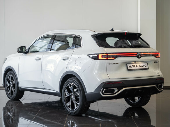 2026 Changan UNI-S I Рестайлинг, белый - вид 3