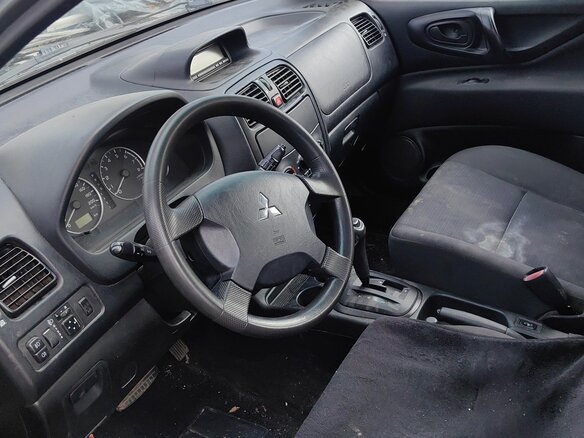2004 Mitsubishi Space Star I Рестайлинг, серый, 70000 рублей - вид 4