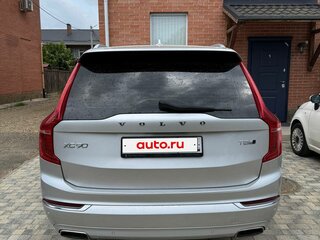 2017 Volvo XC90 II, серебристый, 3390000 рублей, вид 2