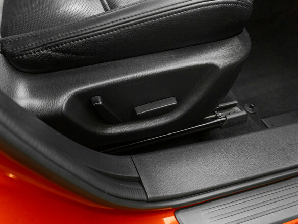 2016 Mazda 6 III (GJ) Рестайлинг, красный, 1740000 рублей - вид 16