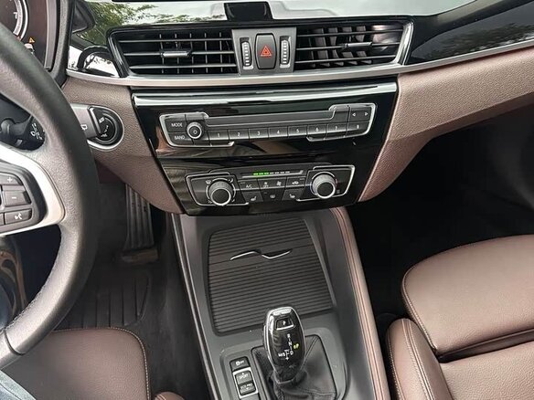 2022 BMW X1 20Li sDrive II (F48) Рестайлинг, белый - вид 8