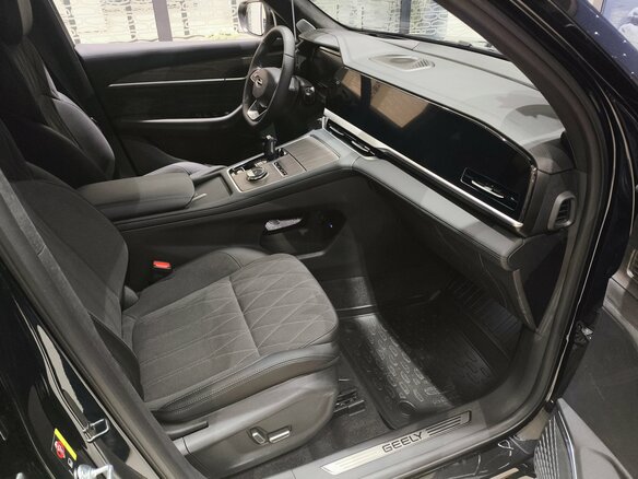 2026 Geely Monjaro I, чёрный - вид 9