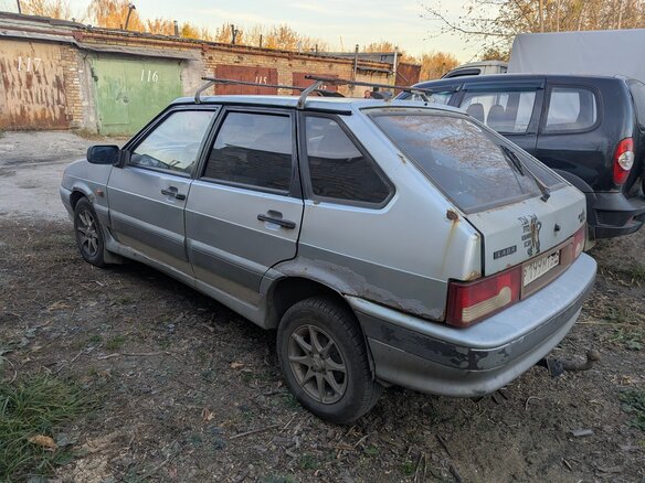 2003 Lada (ВАЗ) 2114, серебристый, 60000 рублей - вид 4