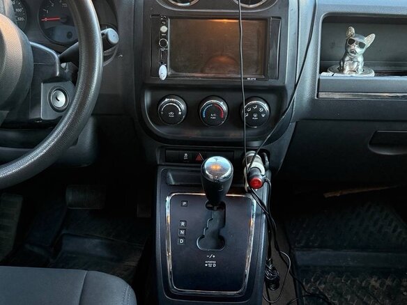 2013 Jeep Compass I Рестайлинг 2, чёрный, 1300000 рублей - вид 6