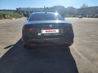 2018 Alfa Romeo Giulia II (952), чёрный, 2200000 рублей, вид 3