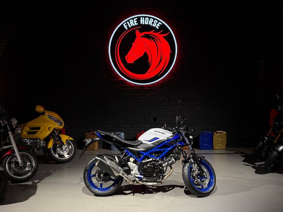 2019 Suzuki SV 650, белый, 535000 рублей