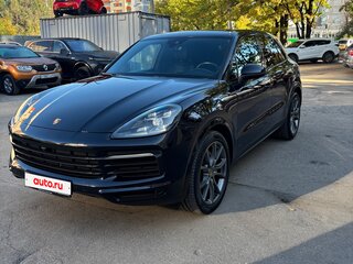 2020 Porsche Cayenne III, чёрный, 6970000 рублей, вид 2