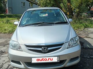 2005 Honda Fit Aria, серебристый, 365000 рублей, вид 1