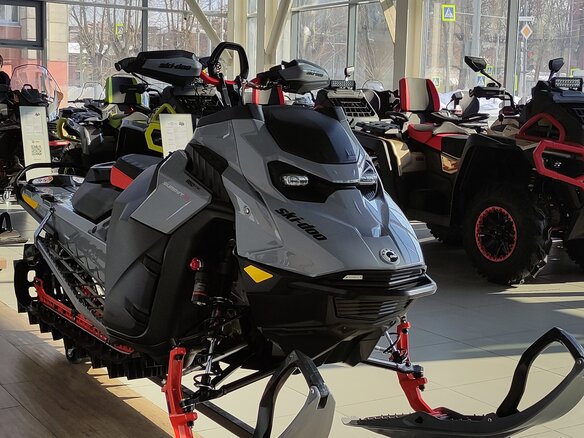 2025 BRP Ski-Doo Summit 850, серый, 2990000 рублей - вид 9