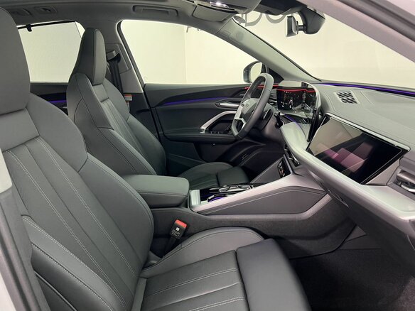 2025 Audi Q5 40 TDI III (GU), белый, 8740000 рублей - вид 12