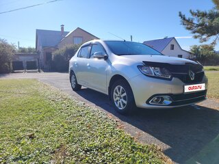2015 Renault Logan II, серебристый, 810000 рублей, вид 2