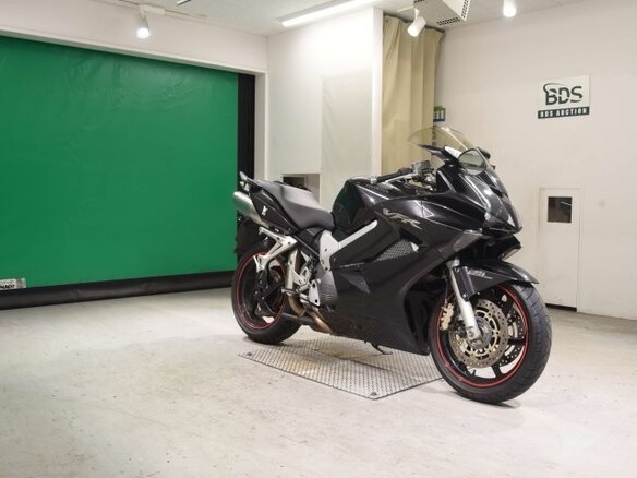 2006 Honda VFR 800, чёрный, 451000 рублей - вид 2