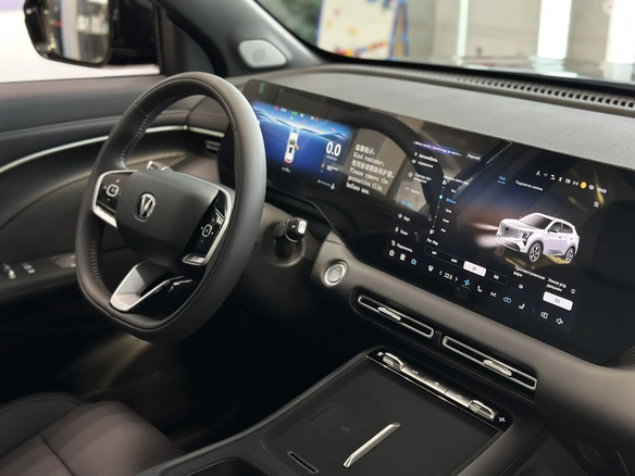 2026 Changan UNI-S I Рестайлинг, чёрный, 3079900 рублей - вид 36
