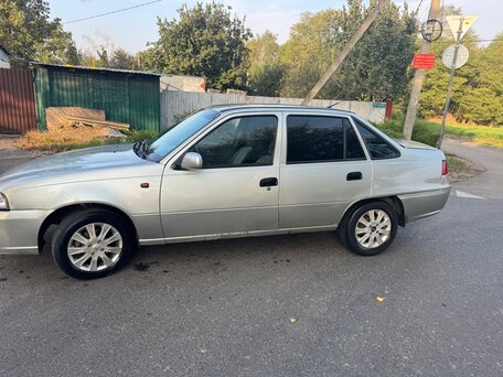 2008 Daewoo Nexia I Рестайлинг, серебристый, 140000 рублей, вид 4