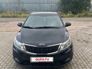 2013 Kia Rio III, чёрный, 650000 рублей, вид 2