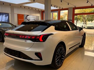 2026 Zeekr 001 103 kWh I Рестайлинг 2, белый, 11550000 рублей, вид 3