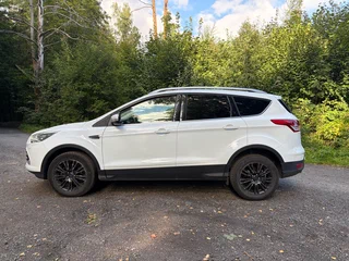 2016 Ford Kuga II, белый, 1275000 рублей, вид 4