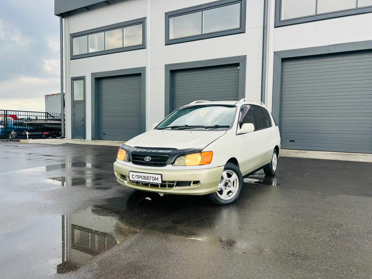 Открыть фотографии: Toyota Ipsum I (M10)