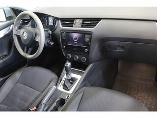 2018 Skoda Octavia III (A7) Рестайлинг, серебристый, 1206200 рублей, вид 5