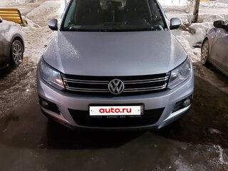2014 Volkswagen Tiguan I Рестайлинг, серый, 1700000 рублей, вид 2