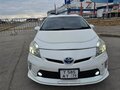 2010 Toyota Prius III (XW30), белый, 860000 рублей