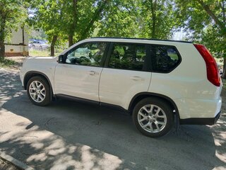 2011 Nissan X-Trail II Рестайлинг, белый, 1750000 рублей, вид 4