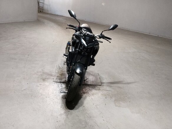 2024 Yamaha MT-03, чёрный, 441000 рублей - вид 3