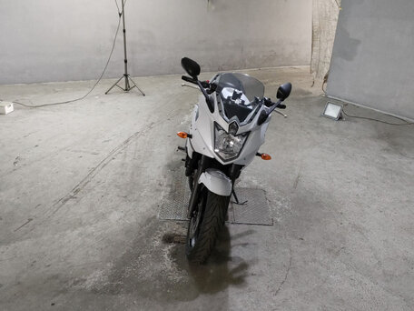 2016 Yamaha XJ6 (FZ6R), белый, 670000 рублей, вид 3