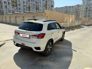2020 Mitsubishi ASX I Рестайлинг 3, белый, 1690000 рублей, вид 5
