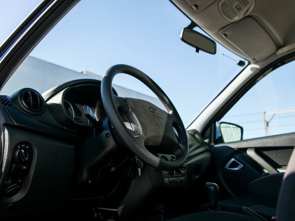 2022 Lada (ВАЗ) Granta I Рестайлинг, синий, 720000 рублей - вид 16