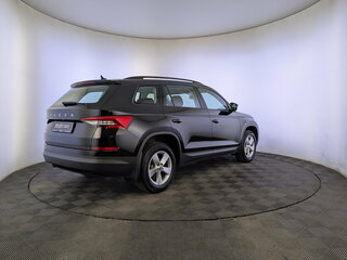2021 Skoda Kodiaq I, чёрный, 2750000 рублей, вид 5