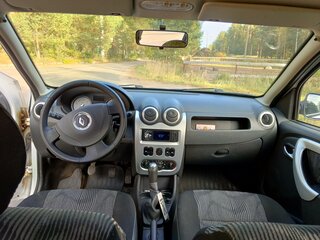 2012 Renault Sandero I, белый, 430000 рублей, вид 5