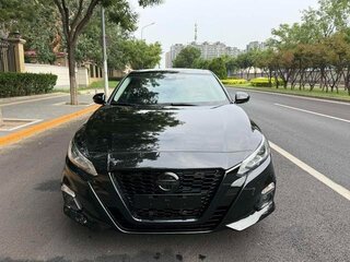 2022 Nissan Altima VI (L34) Рестайлинг, чёрный, 2400000 рублей, вид 4