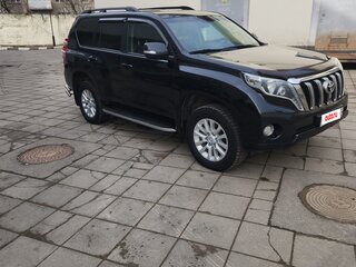 2015 Toyota Land Cruiser Prado 150 Series Рестайлинг 1, чёрный, 3000000 рублей, вид 4