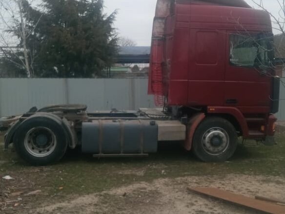 1995 DAF 95, красный, 1300000 рублей - вид 5