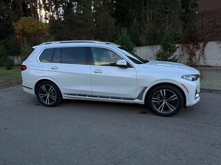 2019 BMW X7 50i I (G07), белый, 6300000 рублей, вид 2