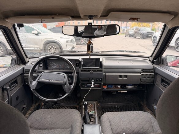 2004 Lada (ВАЗ) 21093i, красный, 350000 рублей - вид 8