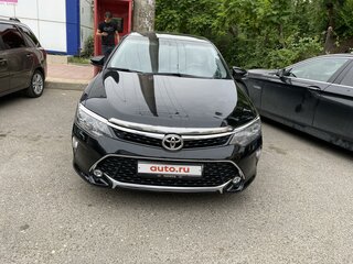 2017 Toyota Camry VII (XV50) Рестайлинг 2, чёрный, 2450000 рублей, вид 1