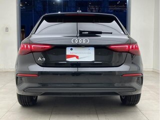 2021 Audi A3 Sportback 30 TFSI IV (8Y), чёрный, 1310000 рублей, вид 3