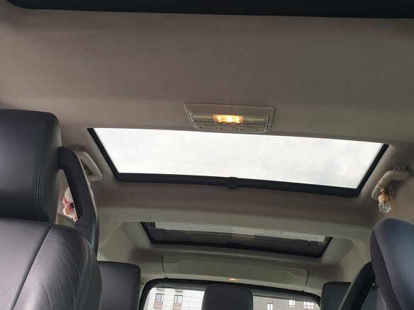 2008 Land Rover Discovery III, чёрный, 875000 рублей - вид 10