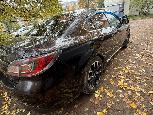 2008 Mazda 6 II (GH), фиолетовый, 700000 рублей - вид 3