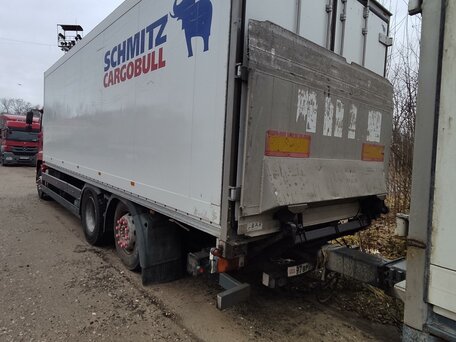 2007 MAN TGA, красный, 4000000 рублей, вид 5