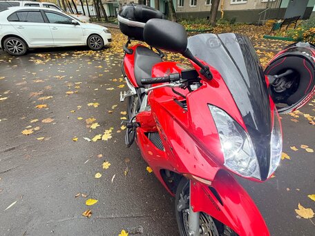 2003 Honda VFR 800, красный, 650000 рублей, вид 4
