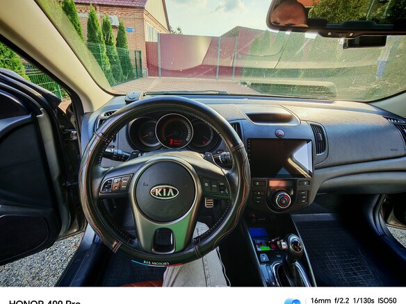 2010 Kia Cerato 6-speed II, серый, 800000 рублей - вид 5