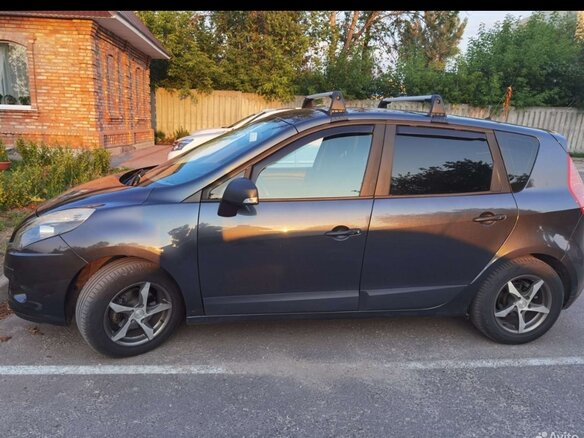 2010 Renault Scenic III, серый, 780000 рублей - вид 10