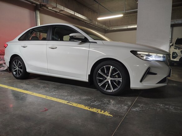 2023 Geely Emgrand II, белый, 1600000 рублей - вид 11