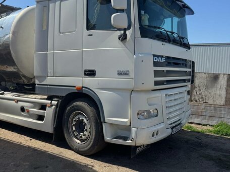 2012 DAF XF 105, белый, 3200000 рублей, вид 2