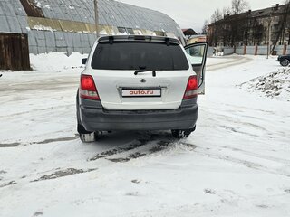 2005 Kia Sorento 5-speed I, серый, 330000 рублей, вид 4